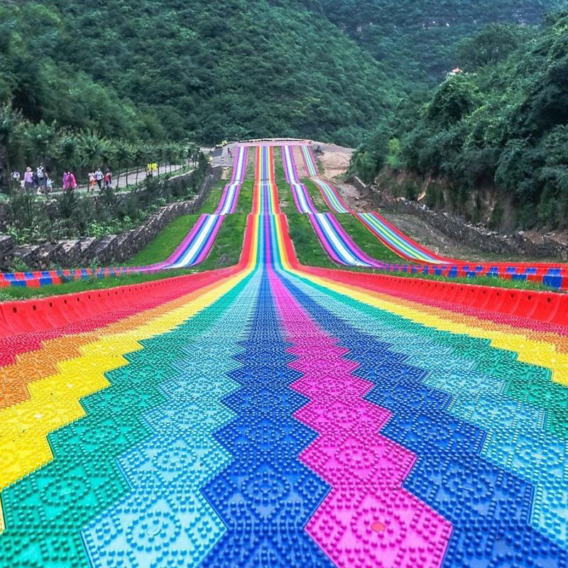 七彩旱滑