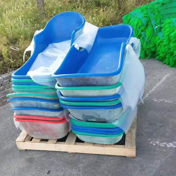 滑草車